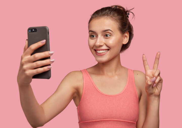 Snapchat Dysmorphia и етиката в съвременната естетика: Критичен поглед върху психологията и практиката